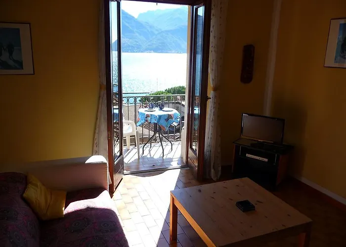 Casa Monastero מנאג'יו